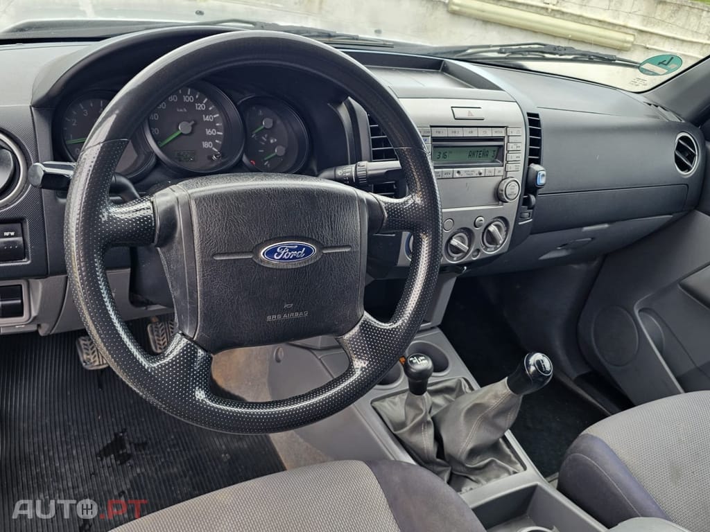 Ford Ranger 2.5 TD Dupla
