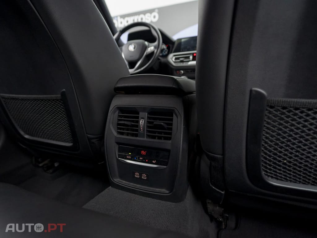 BMW 320 e Corporate Edition Auto