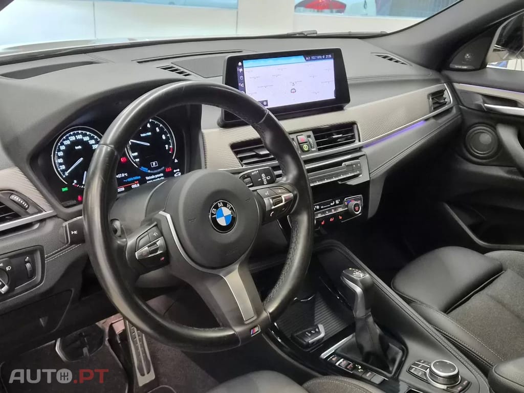 BMW X2 25 e xDrive Pack M — fotografia 17