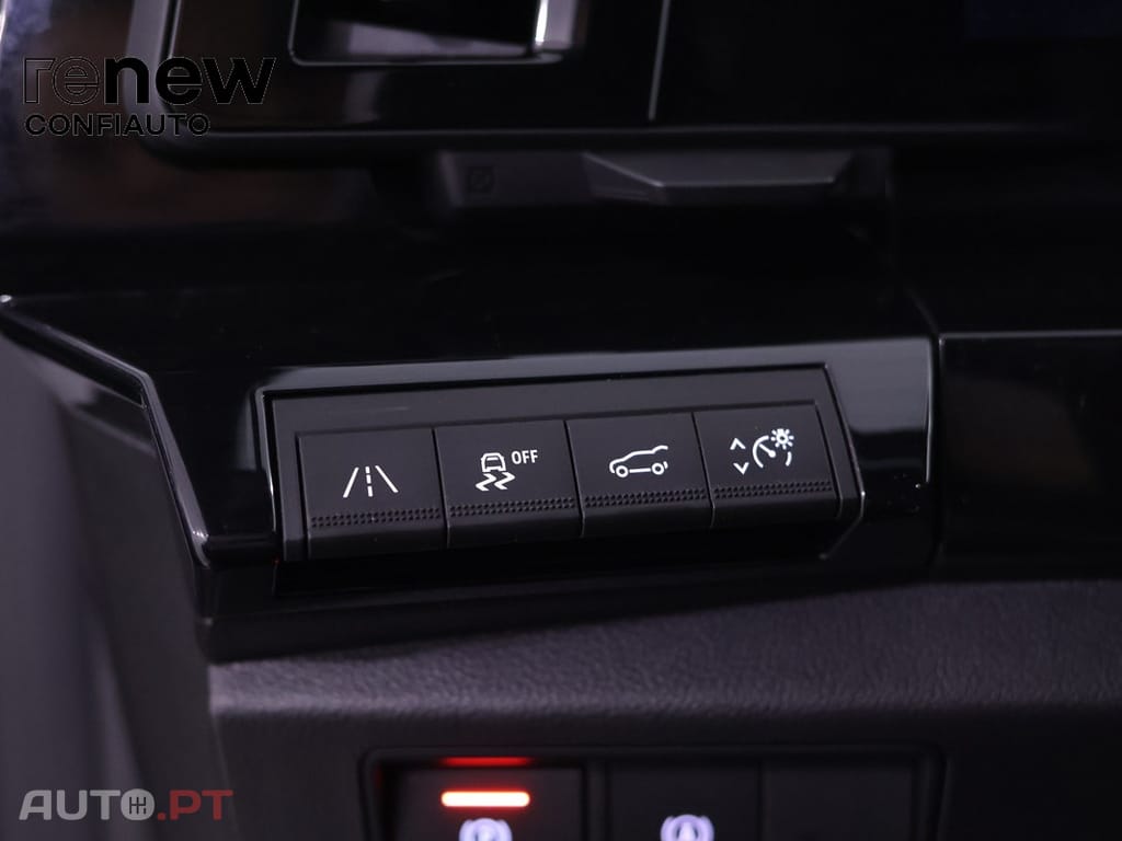 Renault Austral 1.3 Mild Hybrid Iconic Auto