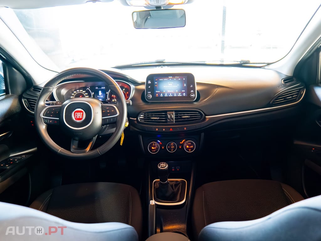 Fiat Tipo 1.3 M-Jet Lounge