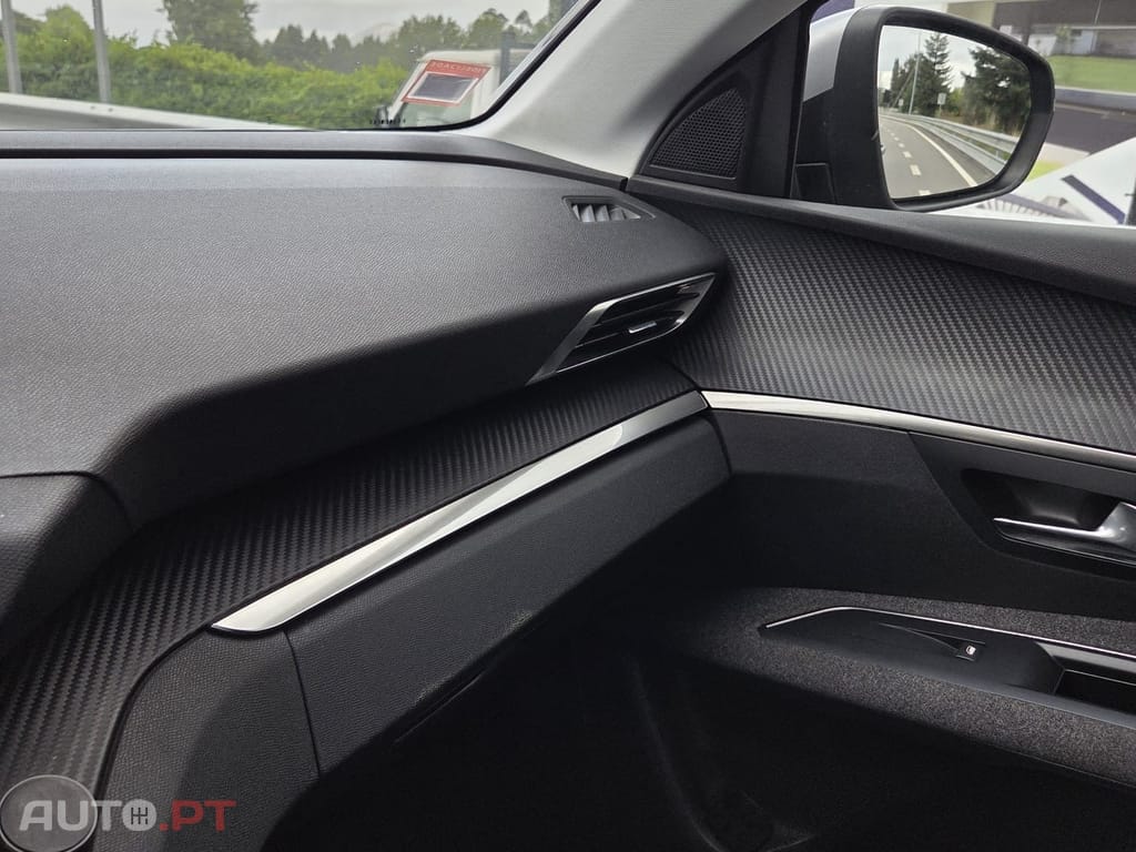 Peugeot 3008 1.6 BlueHDi Allure