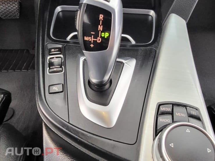 BMW 418 d Auto