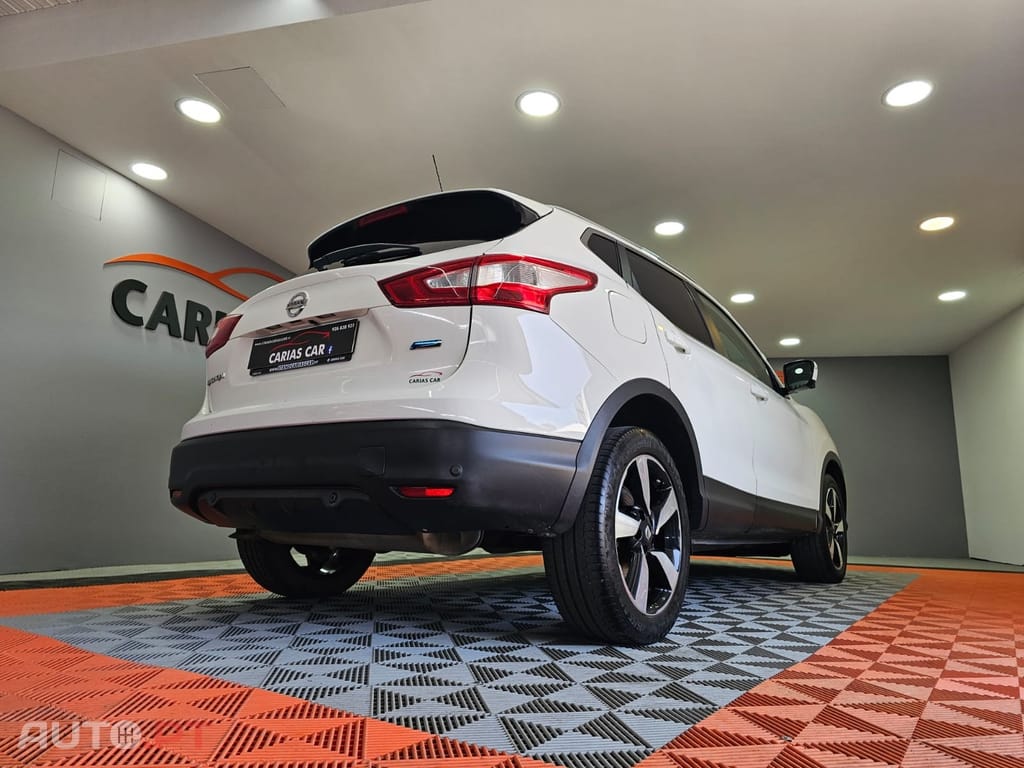 Nissan Qashqai 1.5 dCi N-Connecta