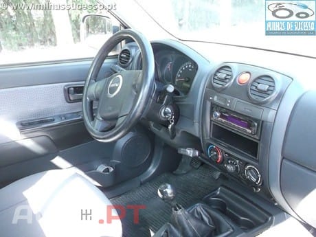 Isuzu D-Max 2.5 DTI CS 2WD L  3 Lugares