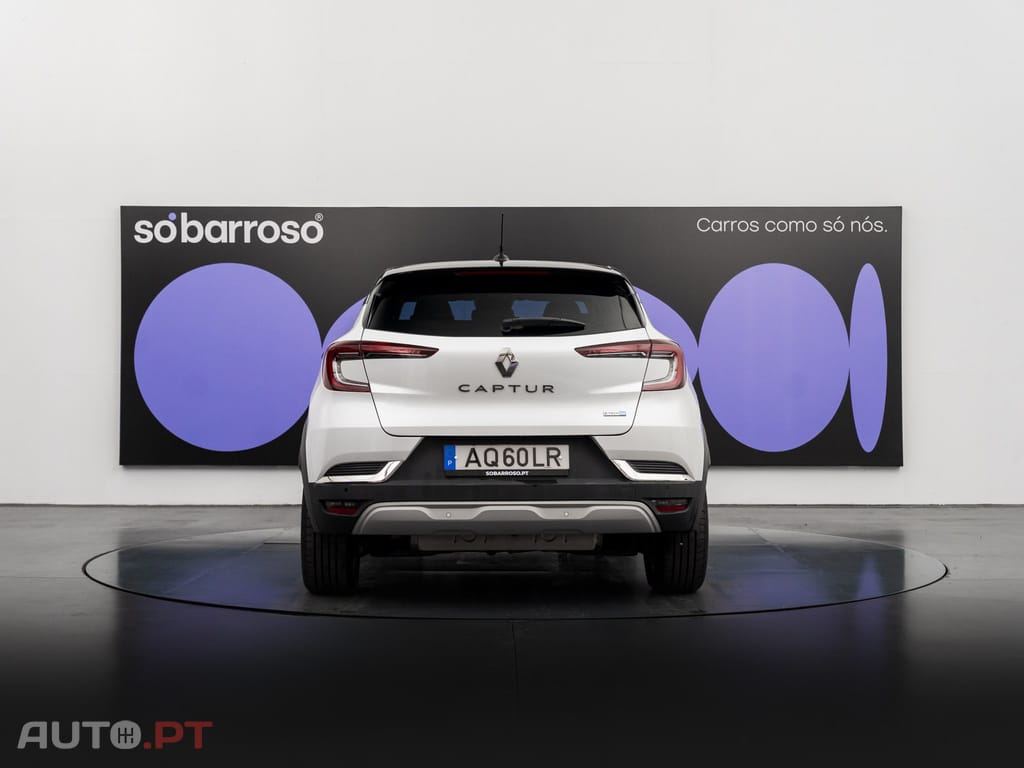 Renault Captur 1.6 E-Tech Plug-In Intens