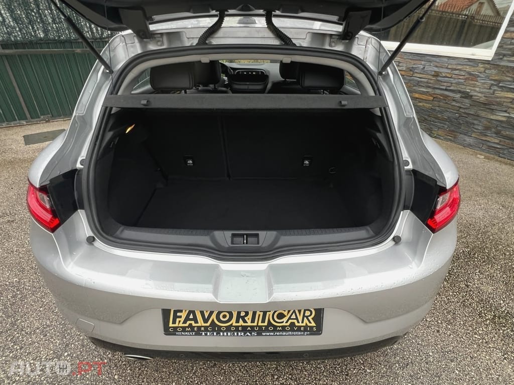 Renault Mégane 1.5 dCi Dynamique S SS — fotografia 10
