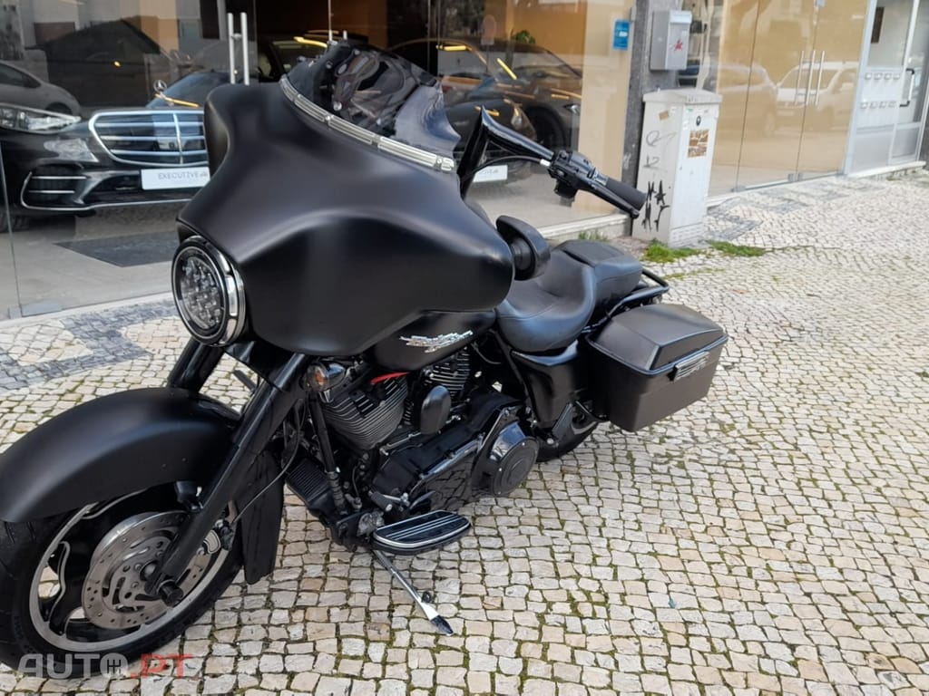 Harley Davidson FLH X Street Glide