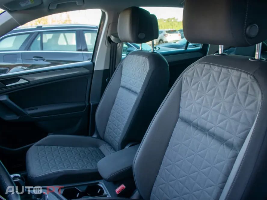 Volkswagen Tiguan 1.4 TSI eHybrid Conceptline DSG