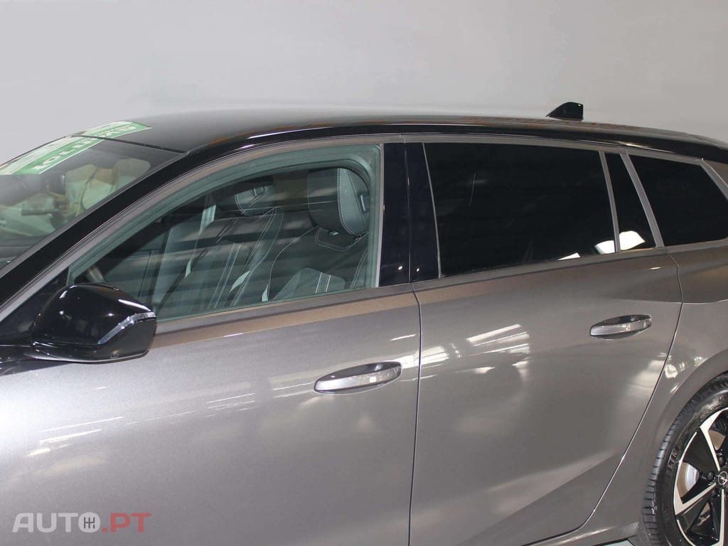 Opel Astra Sports Tourer 1.2 T Hybrid GS eDCT