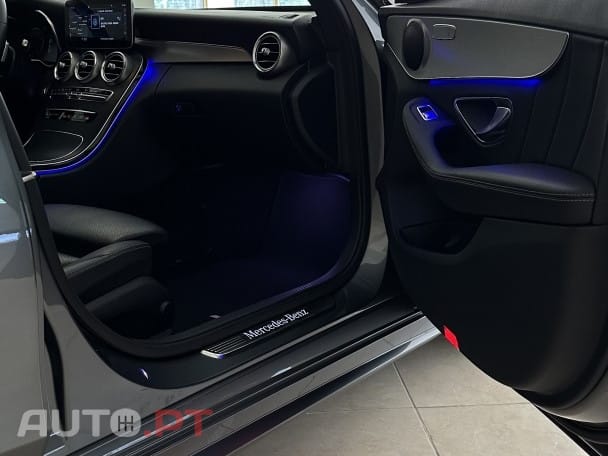Mercedes-Benz C 200 d 9G-TRONIC AMG Line