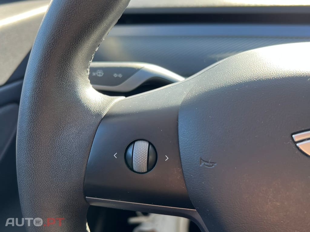 Tesla Model 3 Long-Range Dual Motor AWD