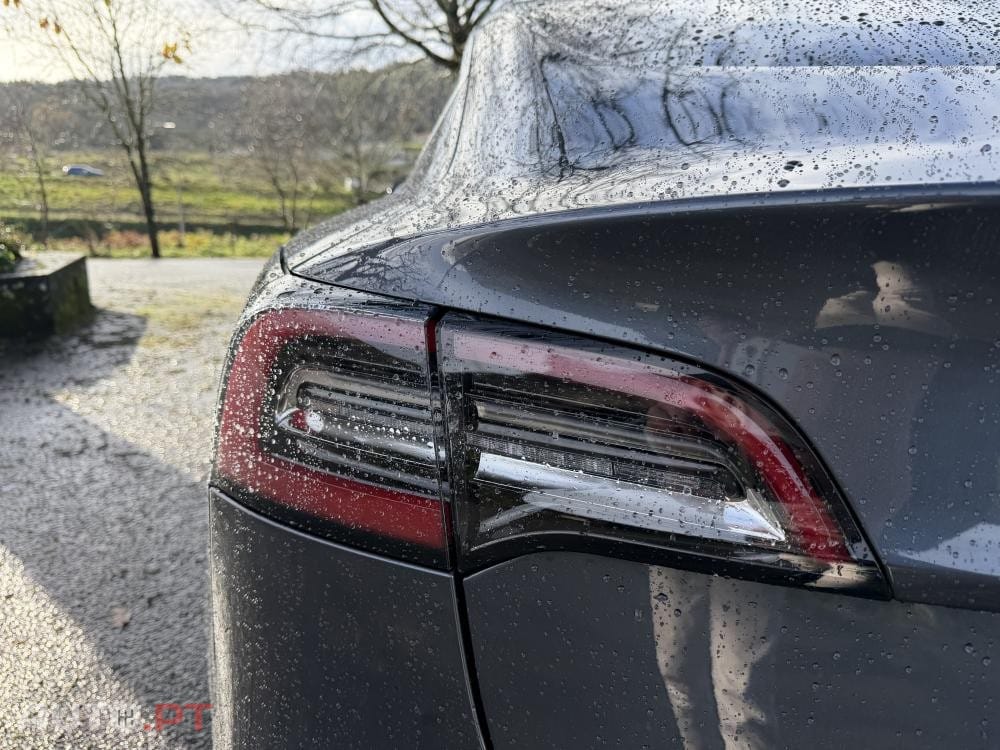 Tesla Model 3 Long Range AWD Dual Motor