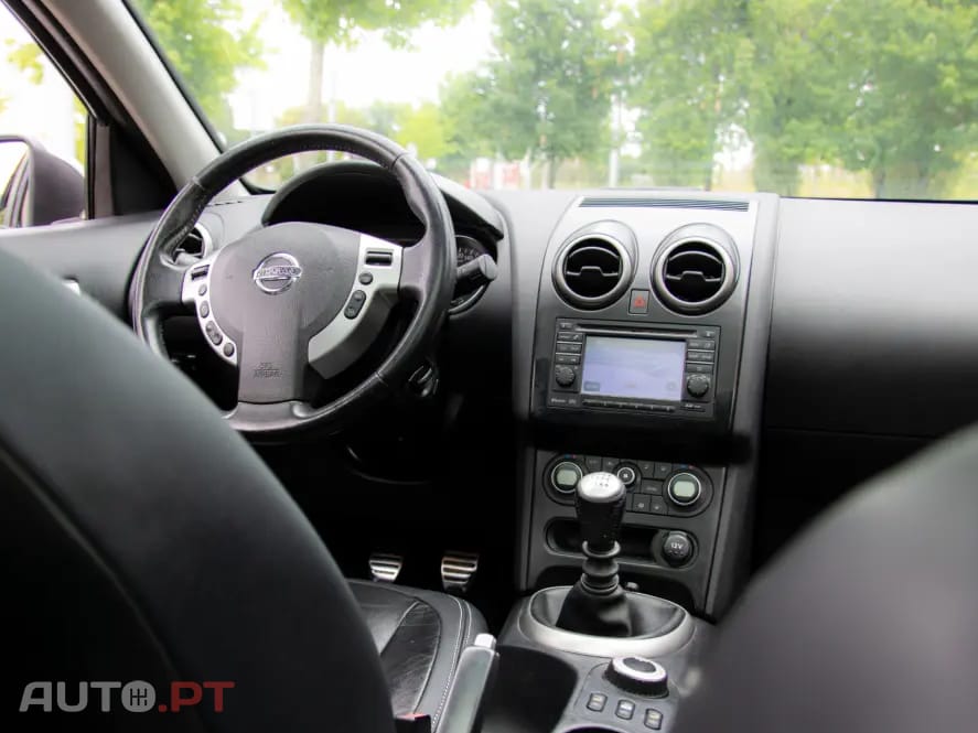 Nissan Qashqai +2 2.0 DCi PREMIUM Sport