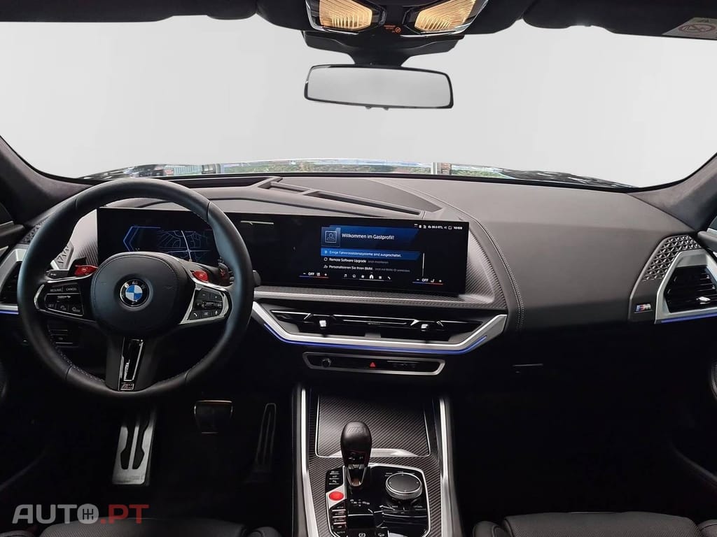 BMW XM M Drivers