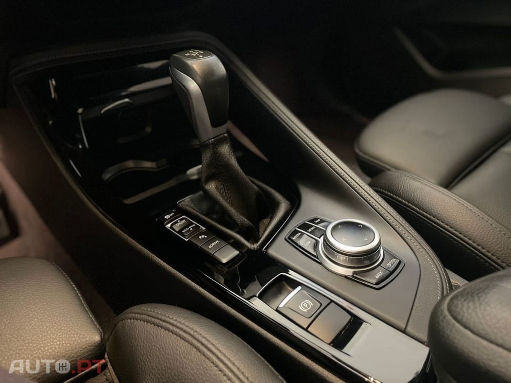 BMW X2 25 e xDrive Pack M