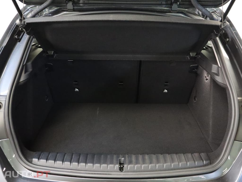 BMW 118 i Auto Corporate Edition