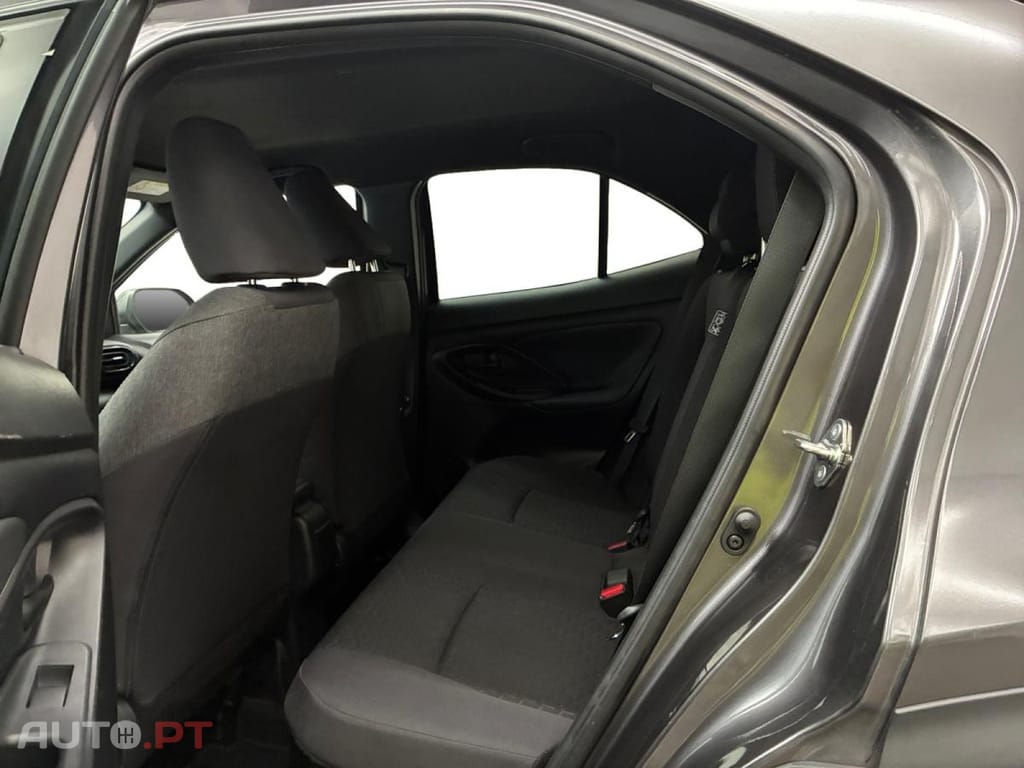 Toyota Yaris Cross 1.5 HDF Premier Edition