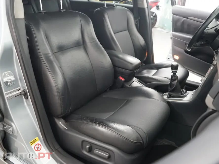 Toyota Avensis 2.0 D-4D Exclusive