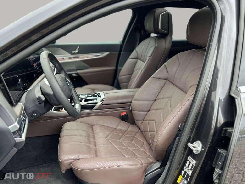BMW i7 xDrive 60