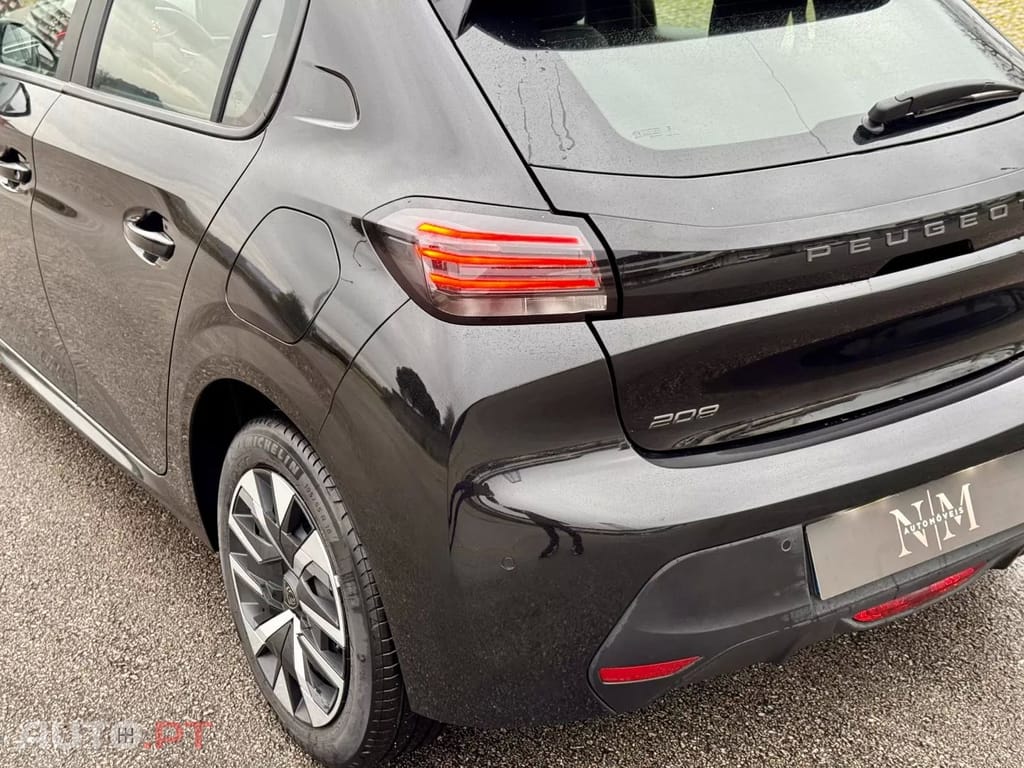 Peugeot 208 1.2 PureTech Active Pack