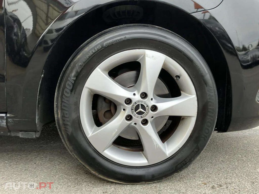 Mercedes-Benz V 220 d Longo Avantgarde Aut.