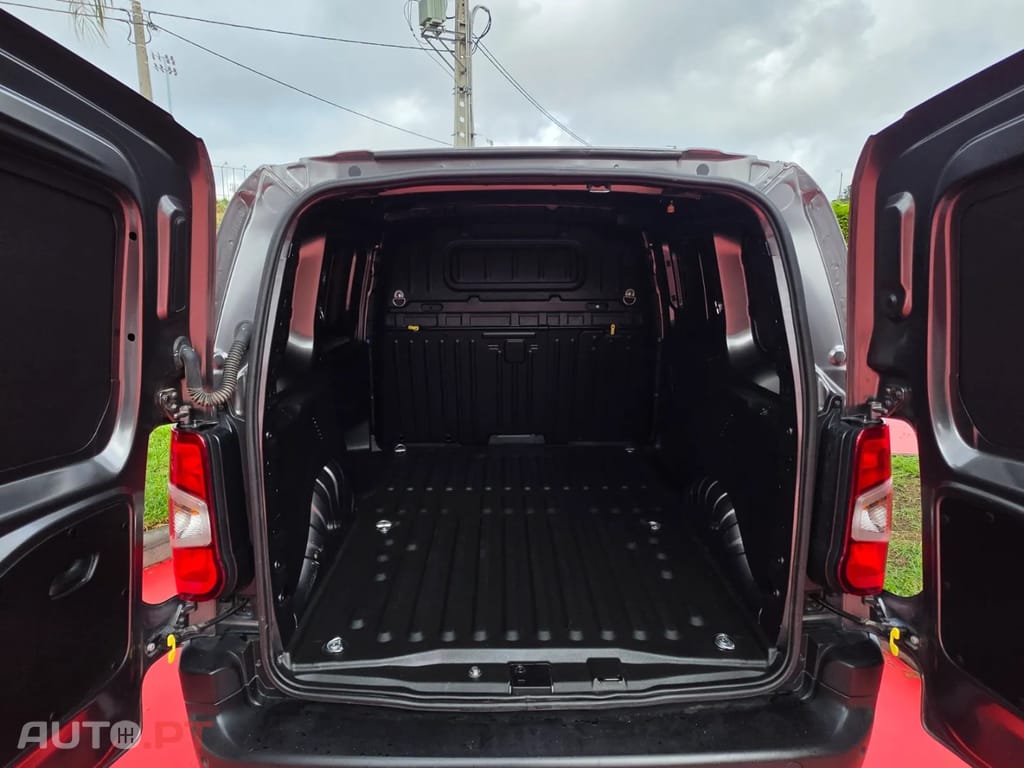 Citroen Berlingo 1.5 BlueHDi M Club EAT8