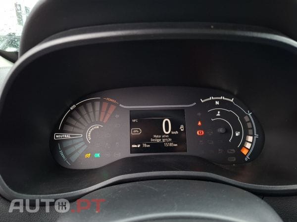 Dacia Spring Essential Electric 33kw/ 45 cv