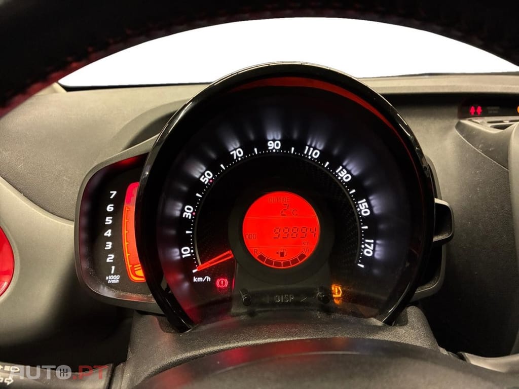 Toyota Aygo 1.0 VVT-i x-Play