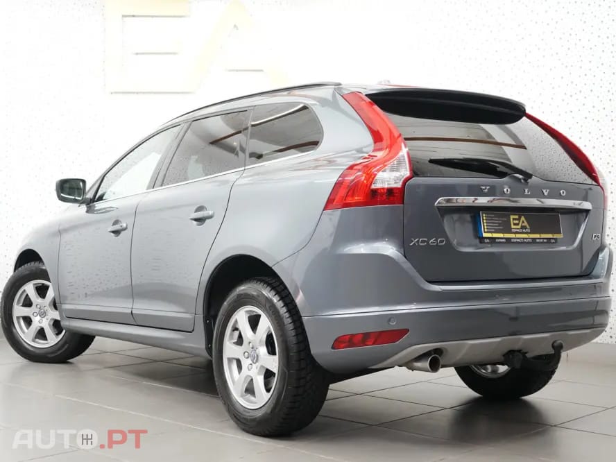 Volvo XC60 2.0 D3 Momentum Geartronic
