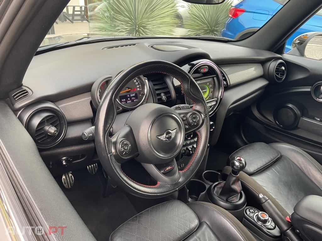 MINI Cabrio Cooper D