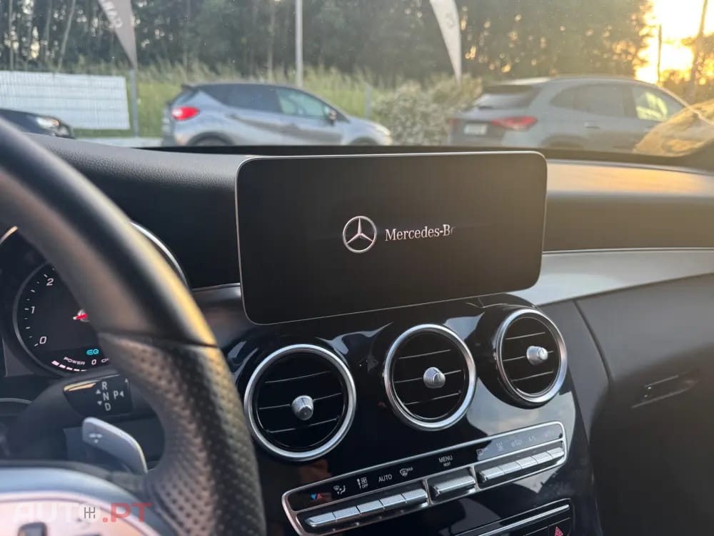 Mercedes-Benz C 300 de AMG Line