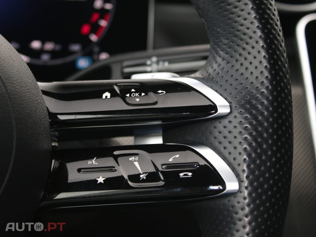 Mercedes-Benz C 300 e 9G-TRONIC Edition AMG Line