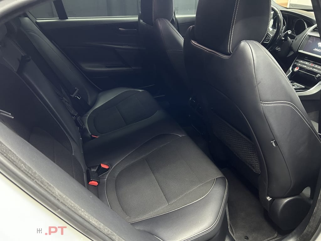 Jaguar XE 2.0 D R-Sport Aut.