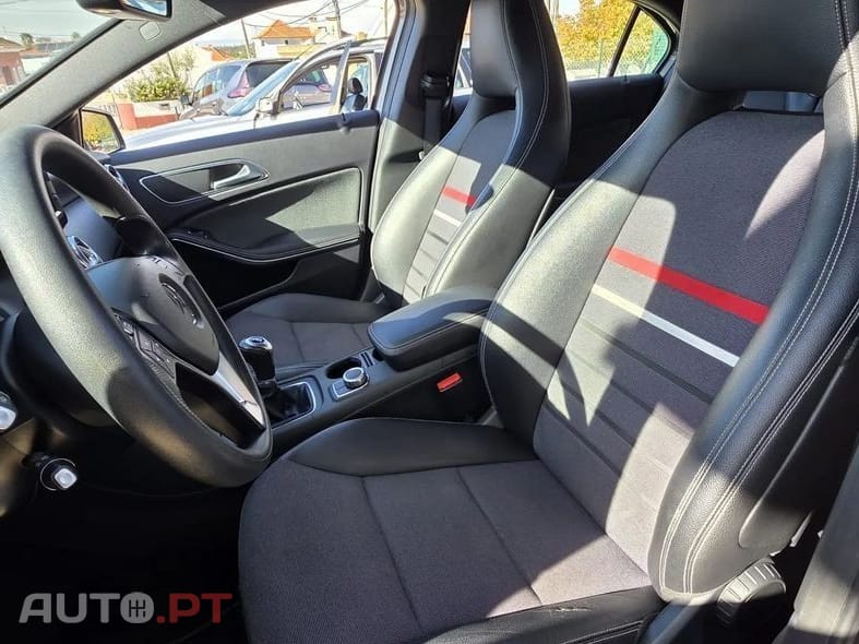 Mercedes-Benz A 180 CDI (BlueEFFICIENCY) Urban