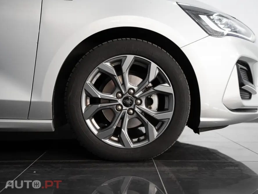 Ford Focus 1.0 EcoBoost MHEV ST-Line