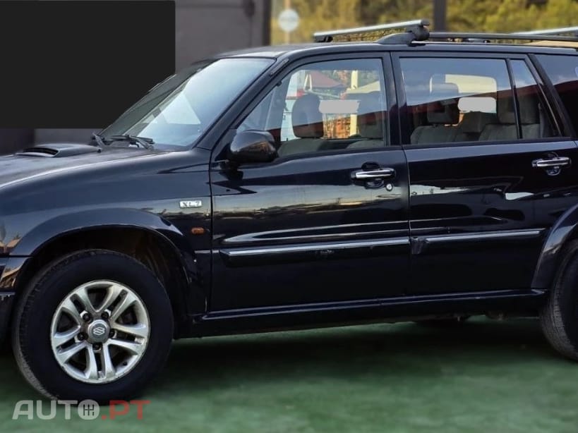Suzuki Grand Vitara XL-7 2.0HDi