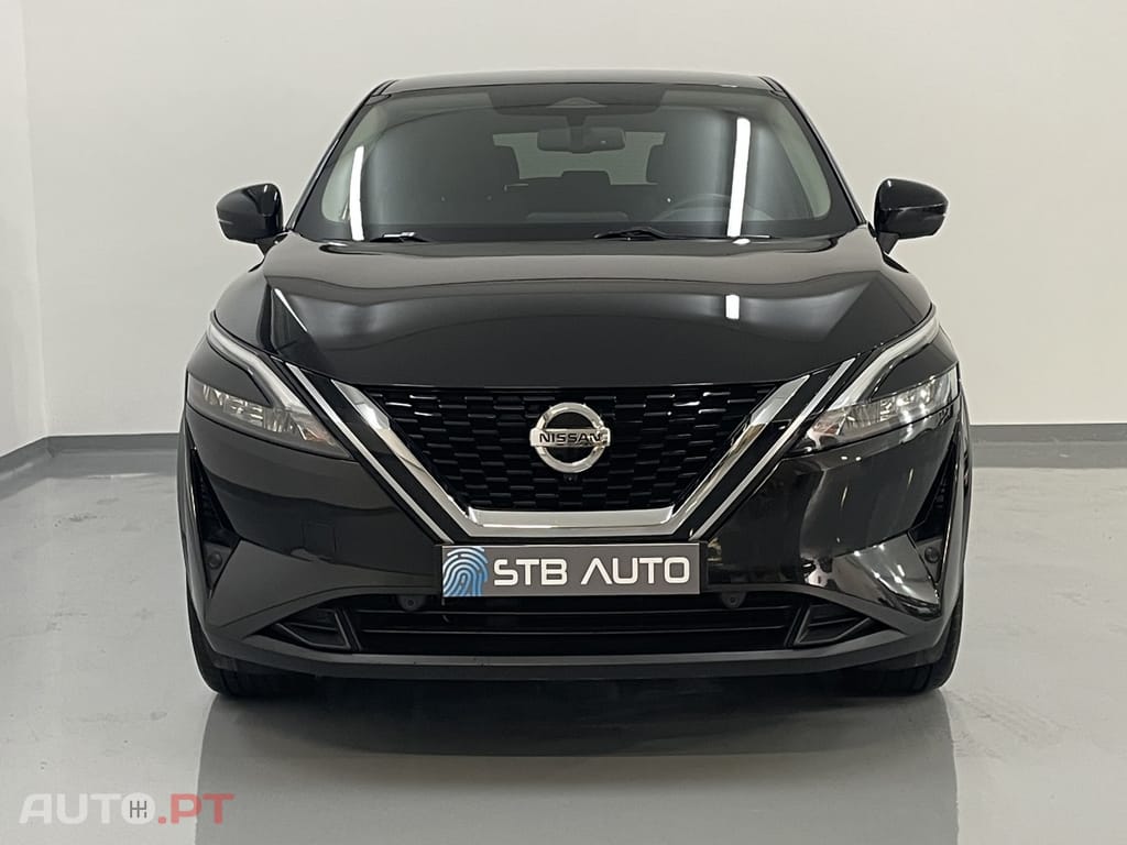 Nissan Qashqai 1.3 DIG-T N-Connecta LED Xtronic
