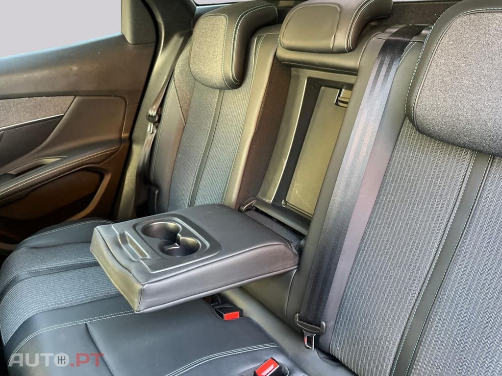 Peugeot 3008 1.6 ALLURE PACK HYBRID