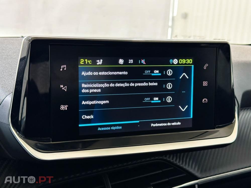 Peugeot E-208 50 kWh SE Style