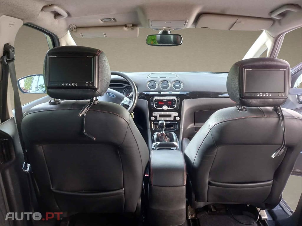 Ford S-Max 2.2 TDCi Titanium 7L