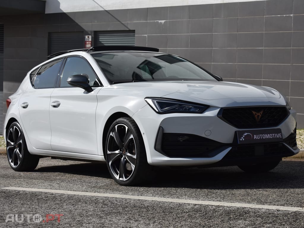 Cupra Leon 1.4 e-Hybrid Cupra DSG VZ
