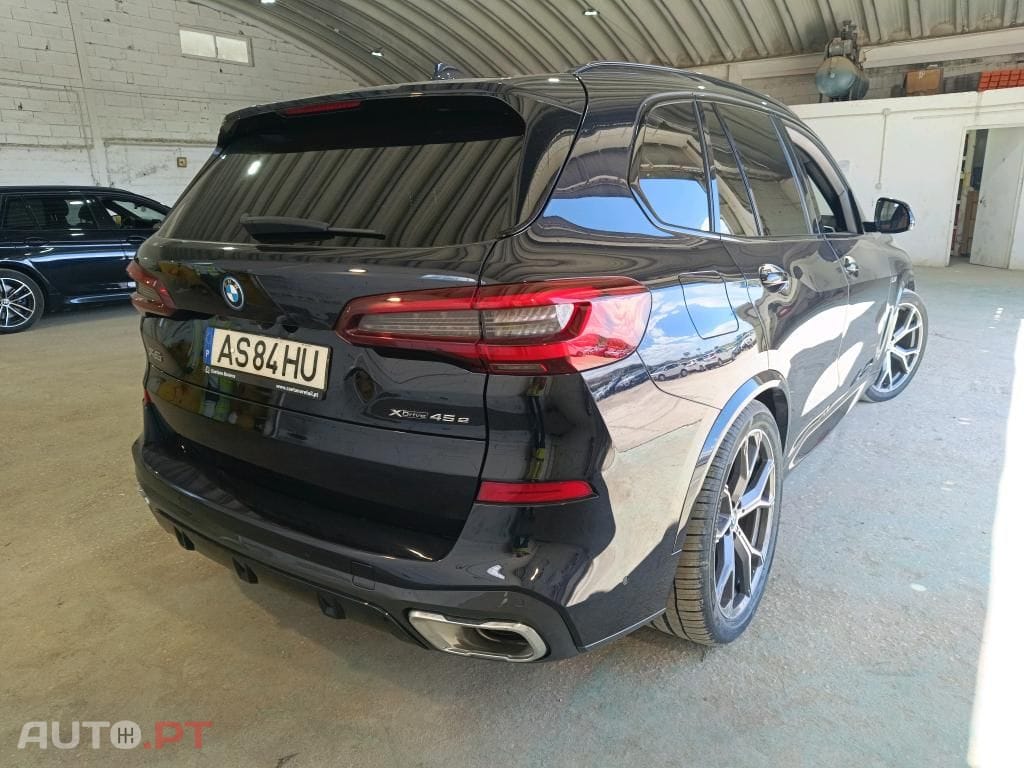 BMW X5 45 e xDrive Pack M
