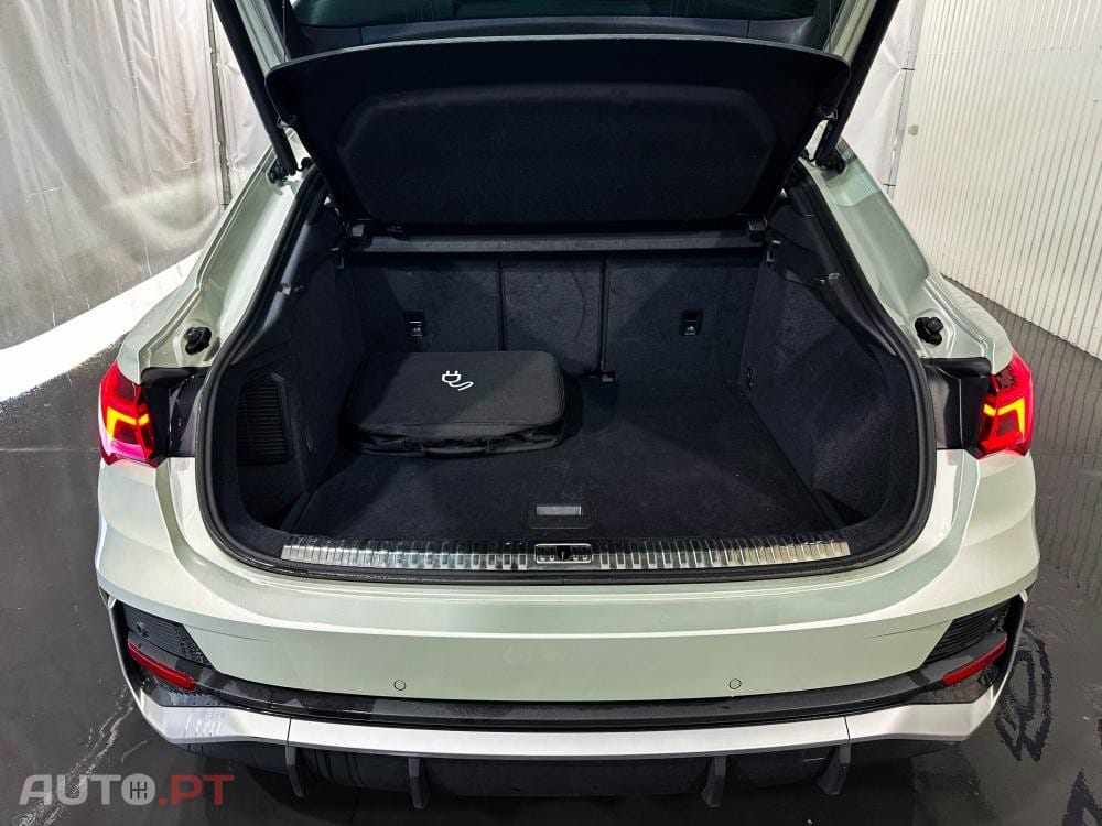 Audi Q3 45 TFSIe S line S tronic
