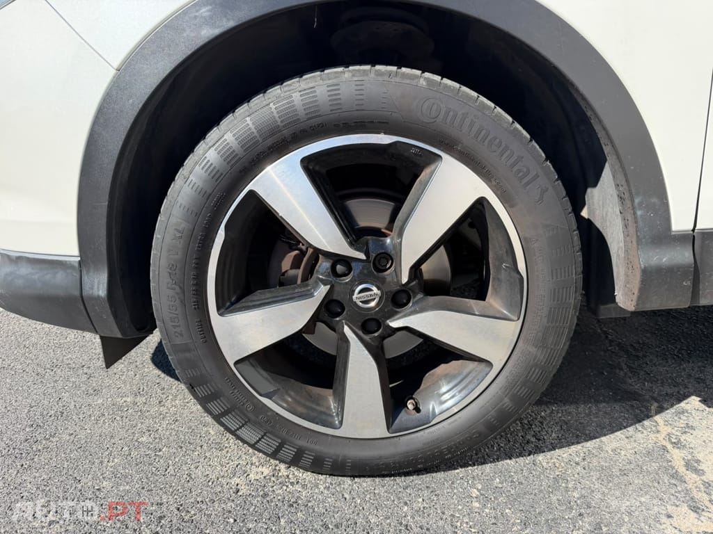 Nissan Qashqai 1.2 DIG-T Tekna Premium