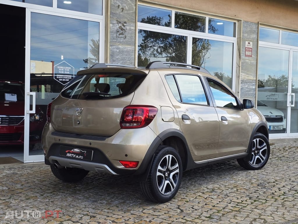 Dacia Sandero Stepway TCe 90 Ambiance