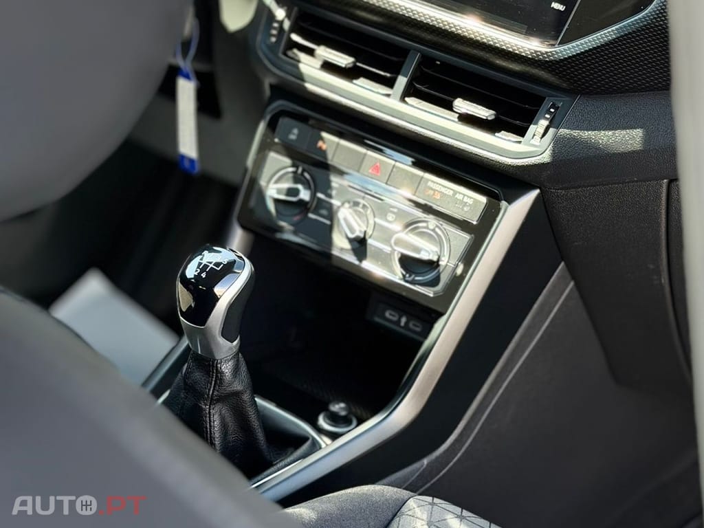 Volkswagen T-Cross 1.0 TSI Life