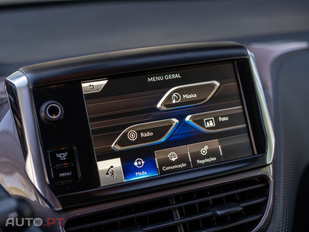 Peugeot 2008 1.2 PureTech Style