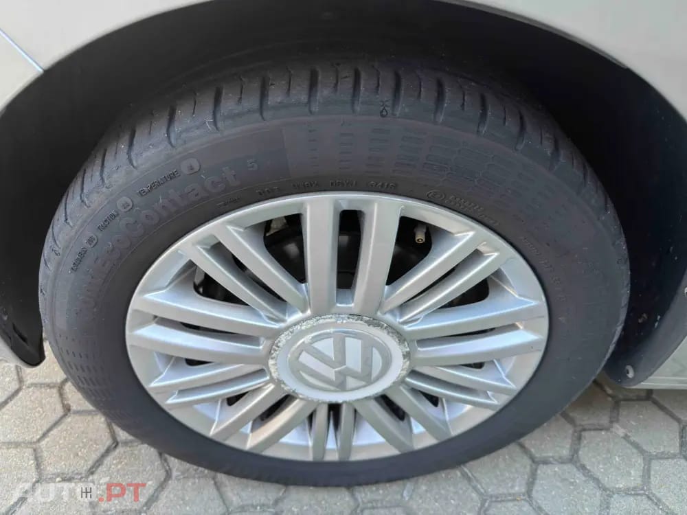 Volkswagen Up! 1.0 Move Auto