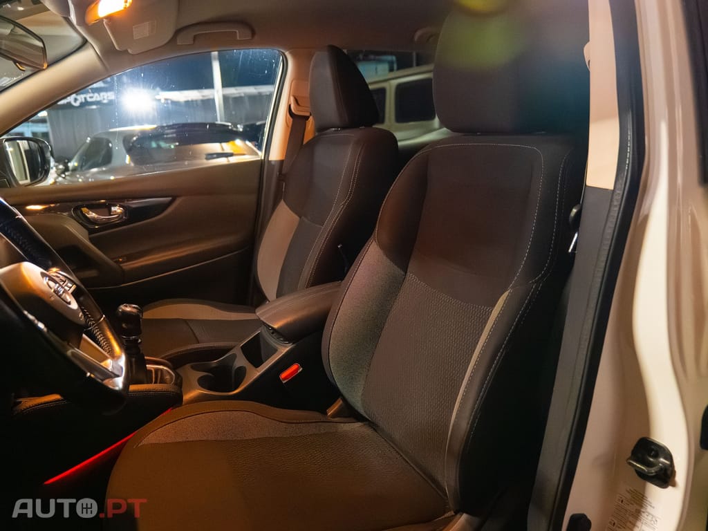 Nissan Qashqai 1.5 dCi N-Connecta